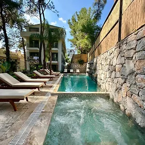 Apartment Esmahan Forest And Pool By Zehra, Marmaris